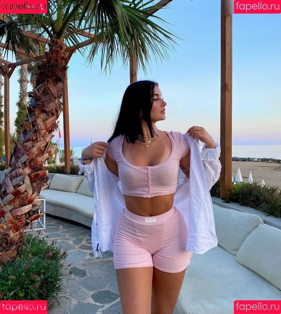 Paula Metzmeier Onlyfans Photo Gallery 