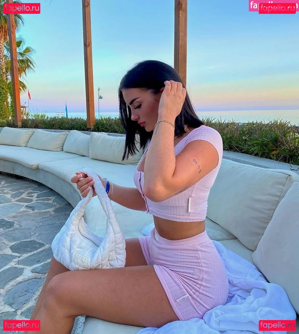 Paula Metzmeier Onlyfans Photo Gallery 