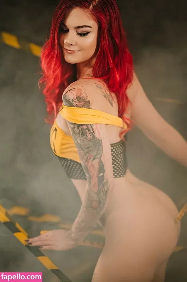 Lin mit den Hunden Onlyfans Photo Gallery 