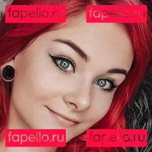 Lin mit den Hunden Onlyfans Photo Gallery 