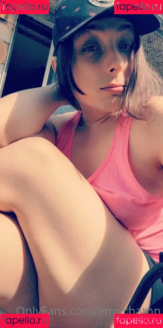 emuchaton Onlyfans Photo Gallery 