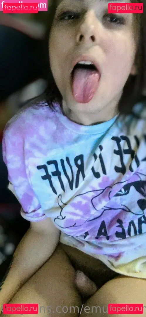 emuchaton Onlyfans Photo Gallery 