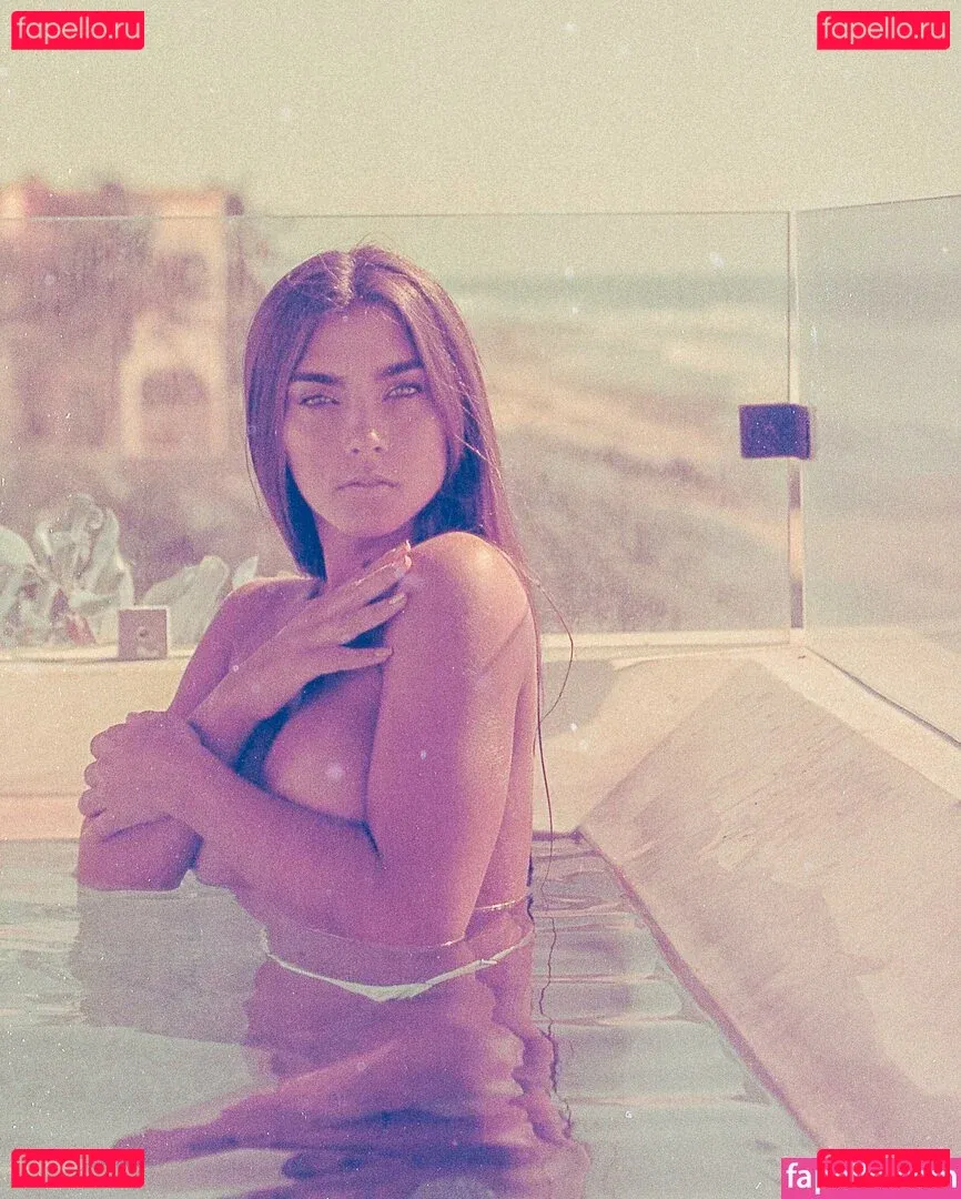 Valentina Grant Onlyfans Photo Gallery 