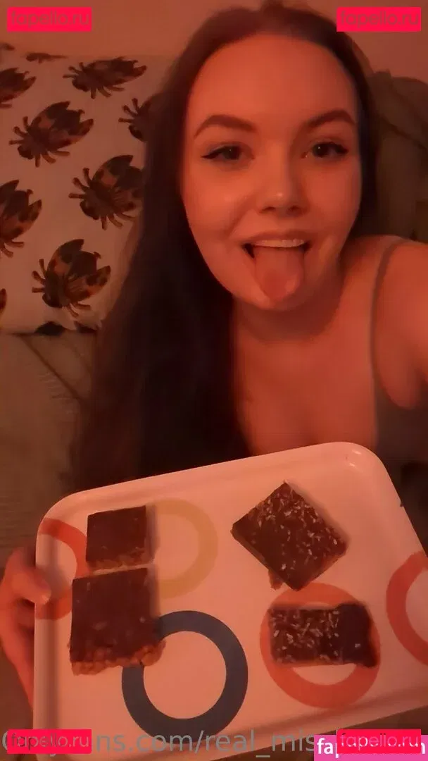 Real_missbanana Onlyfans Photo Gallery 