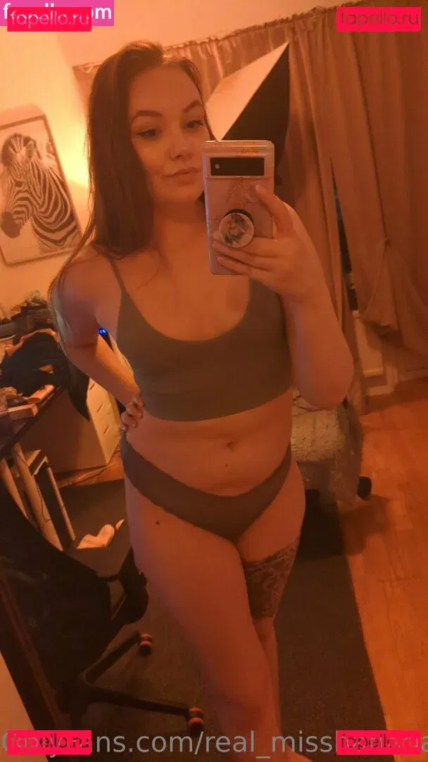 Real_missbanana Onlyfans Photo Gallery 