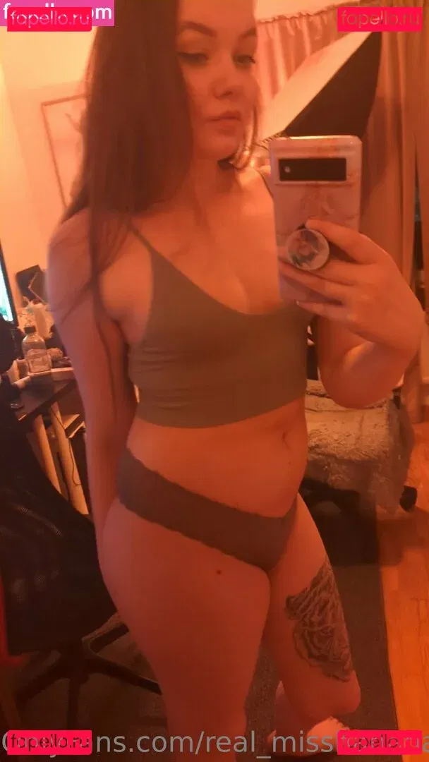 Real_missbanana Onlyfans Photo Gallery 