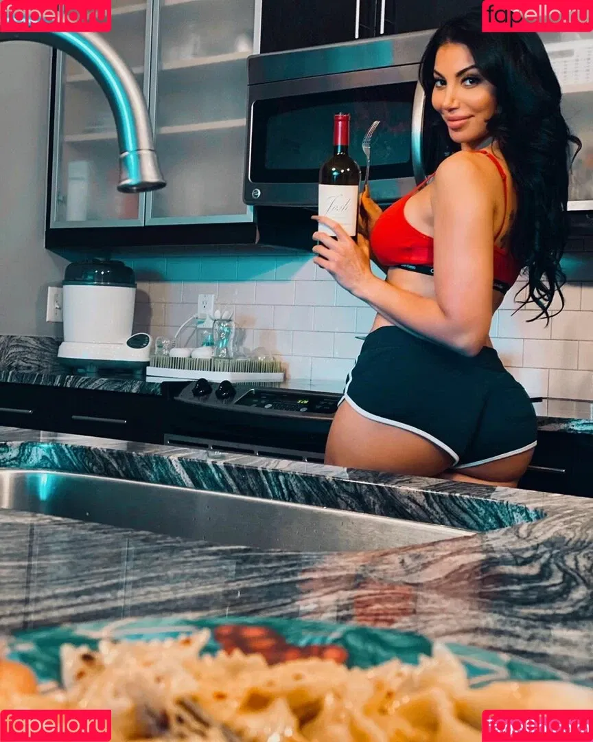 La Reina Shaw Onlyfans Photo Gallery 