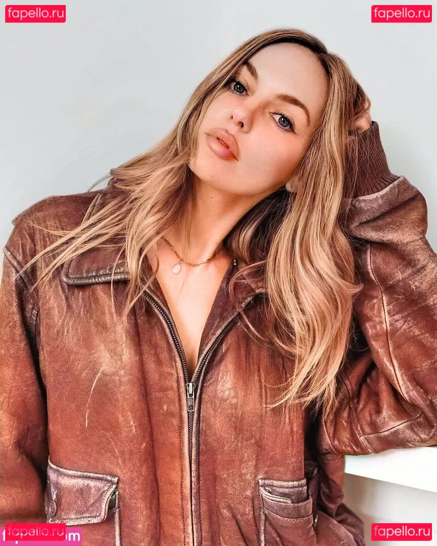 Michelle Mylett Onlyfans Photo Gallery 