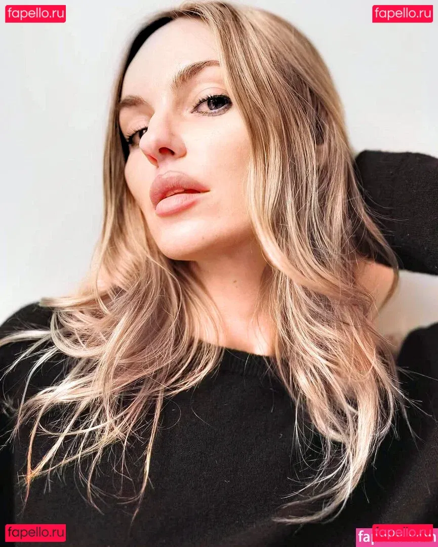 Michelle Mylett Onlyfans Photo Gallery 