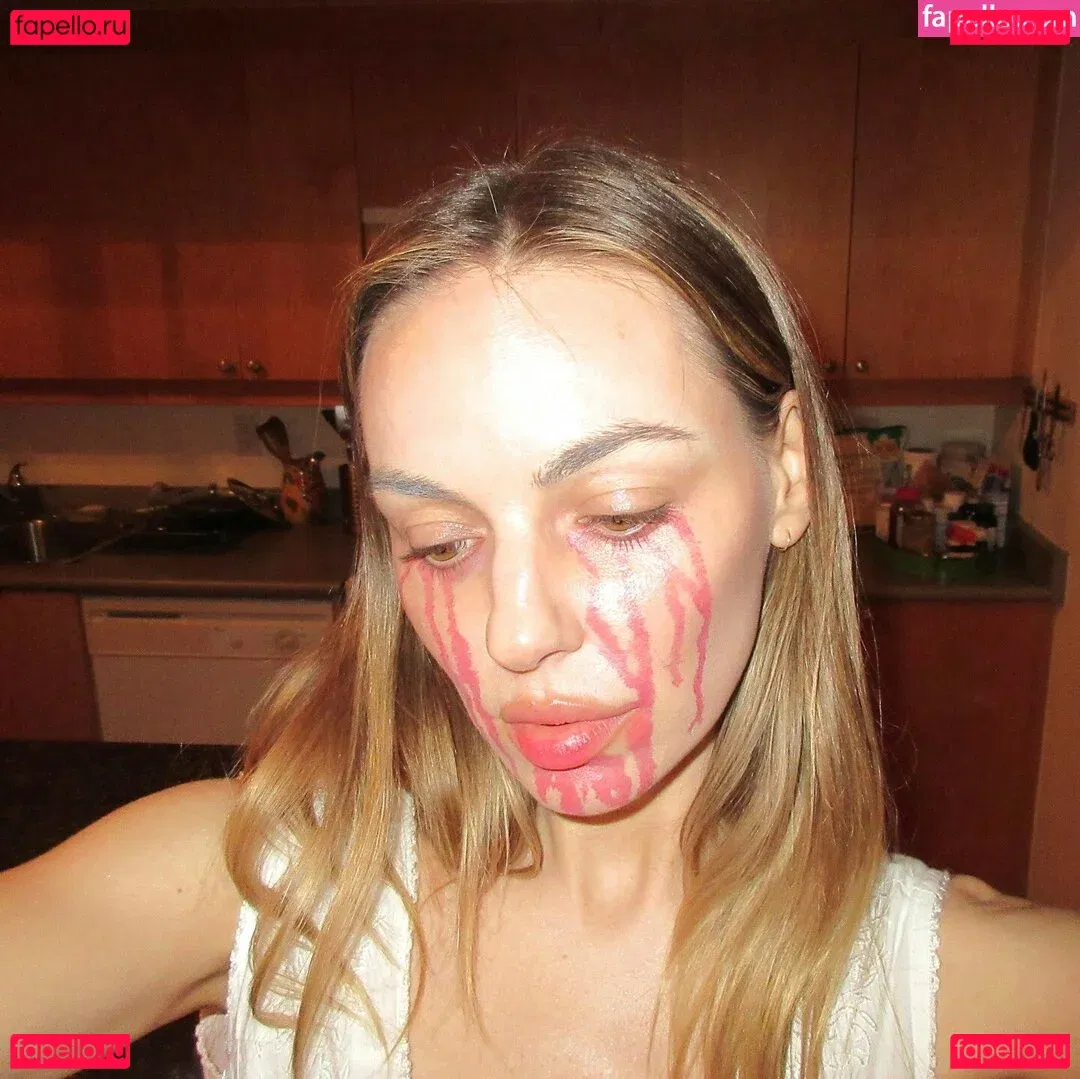 Michelle Mylett Onlyfans Photo Gallery 