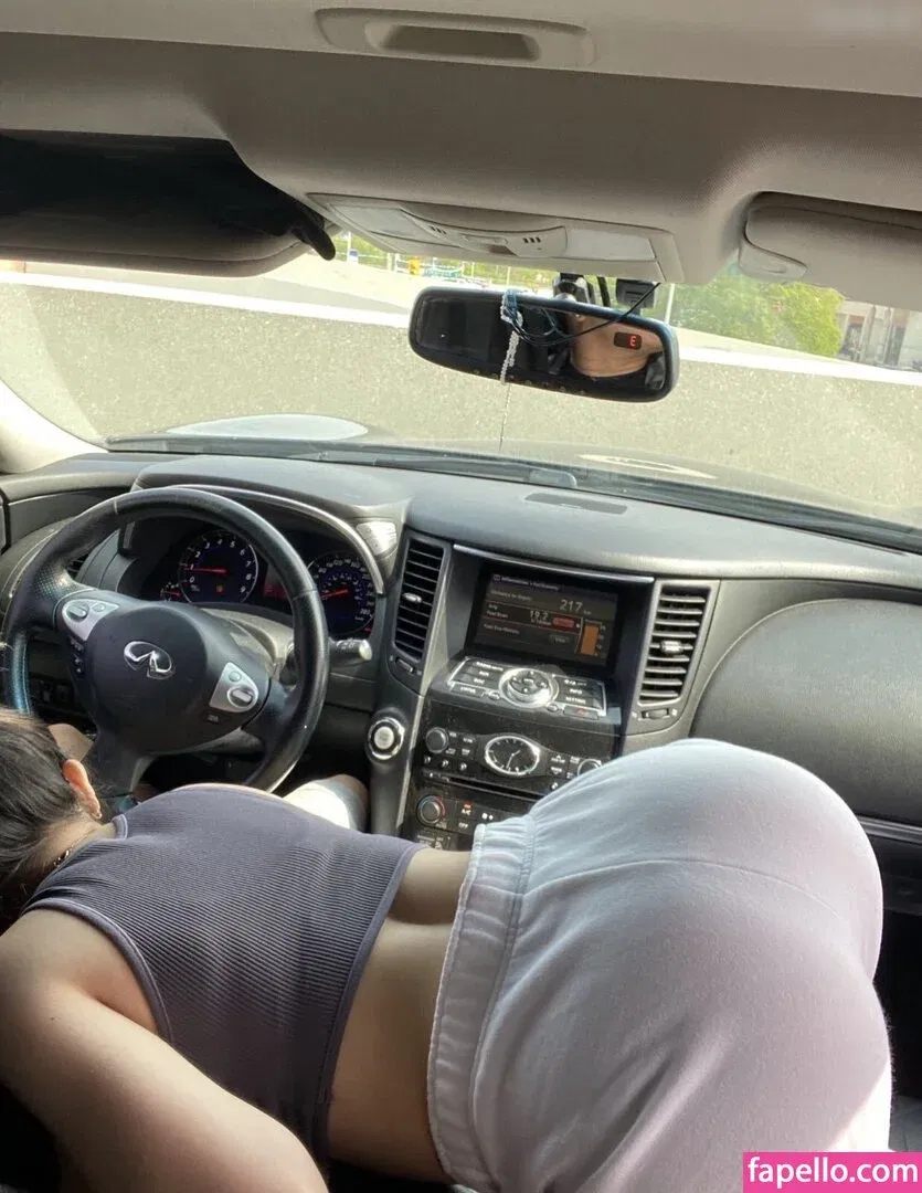 pyam_to_go Onlyfans Photo Gallery 