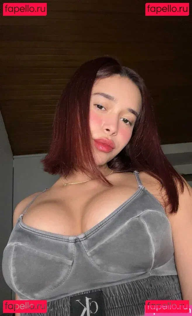 Ivanna Gineth Onlyfans Photo Gallery 