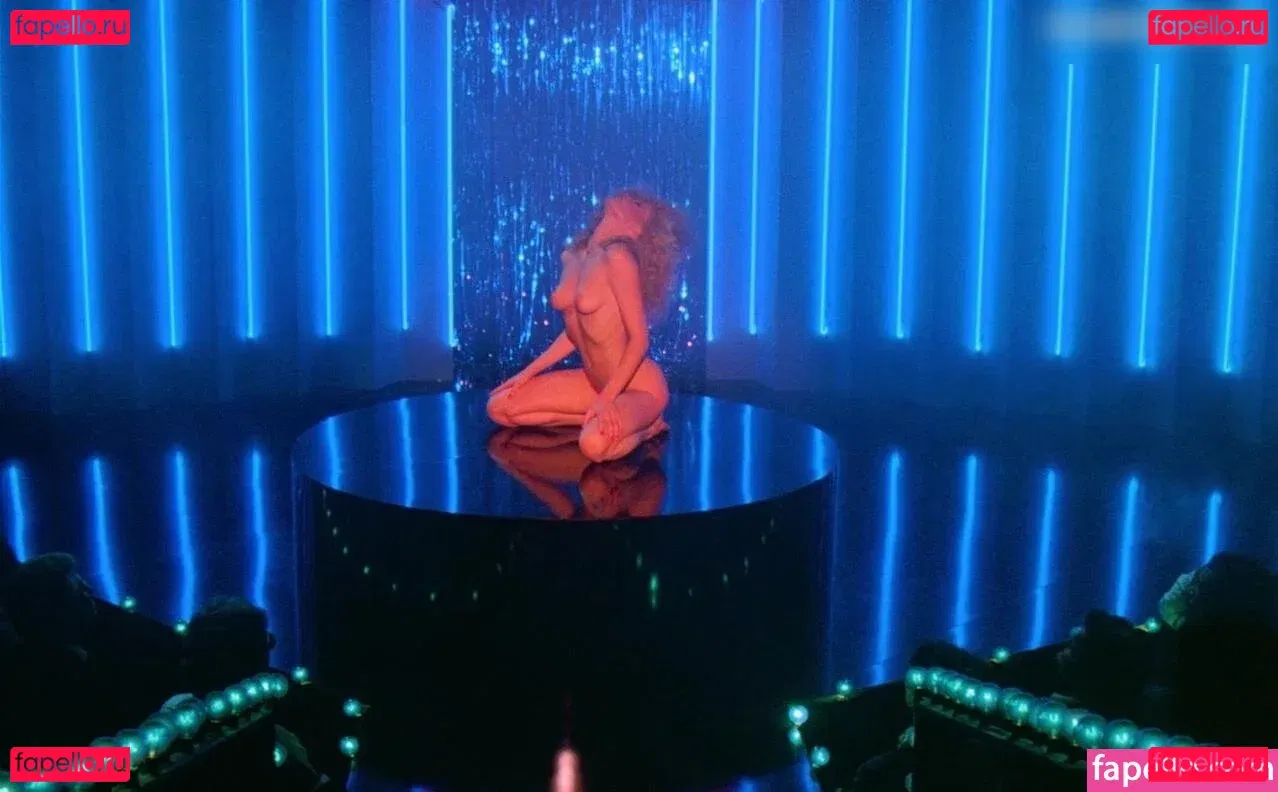 Melanie Griffith Onlyfans Photo Gallery 