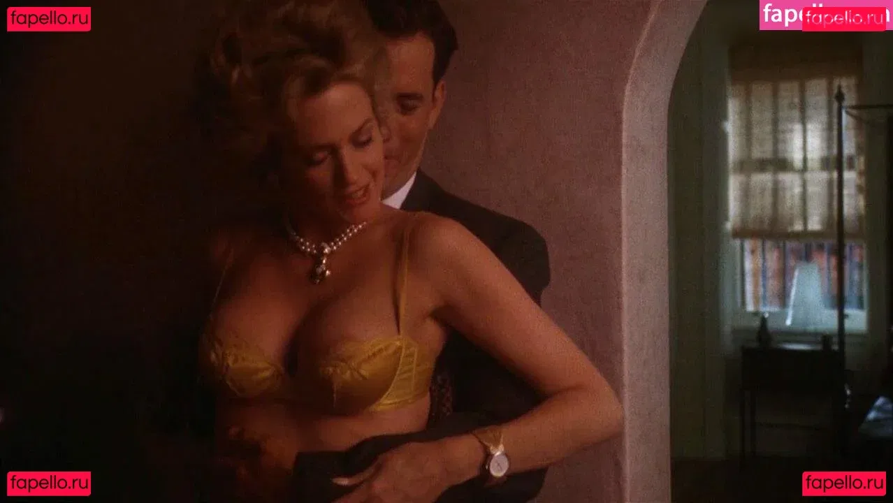 Melanie Griffith Onlyfans Photo Gallery 