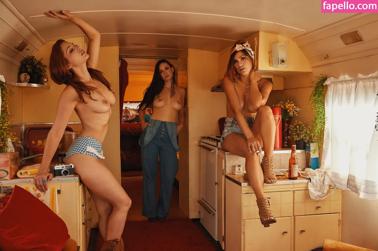 Carlotta Champagne Onlyfans Photo Gallery 