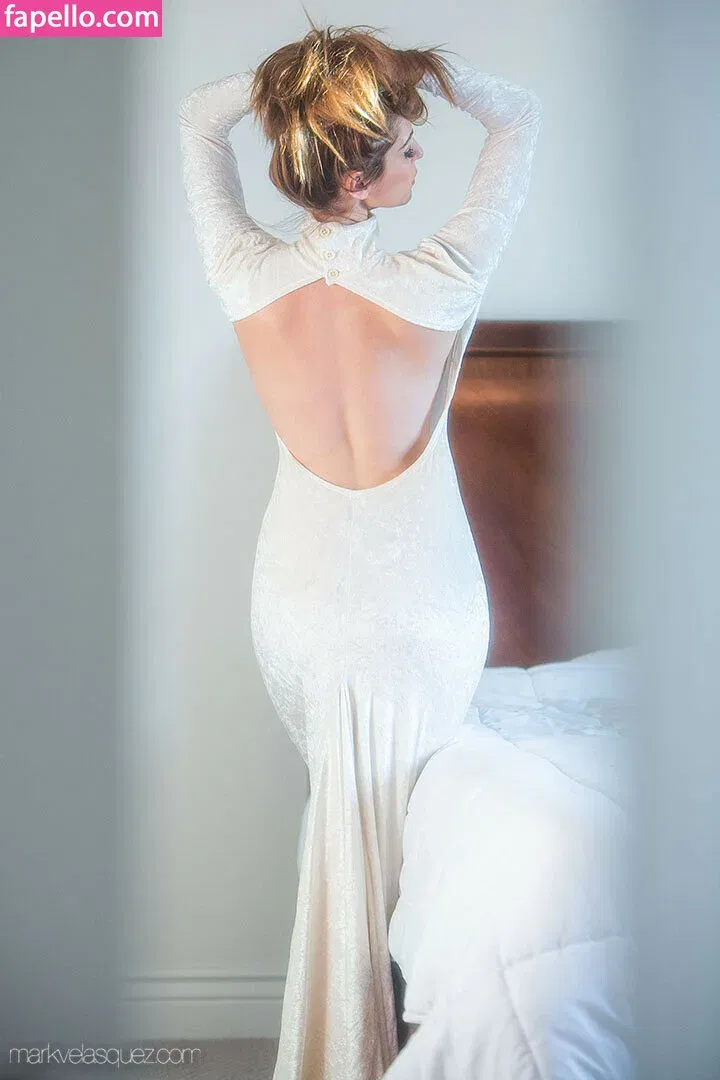 Carlotta Champagne Onlyfans Photo Gallery 