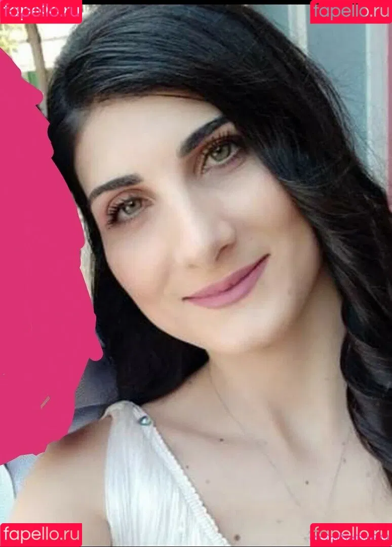 Katerina Darkadaki Onlyfans Photo Gallery 