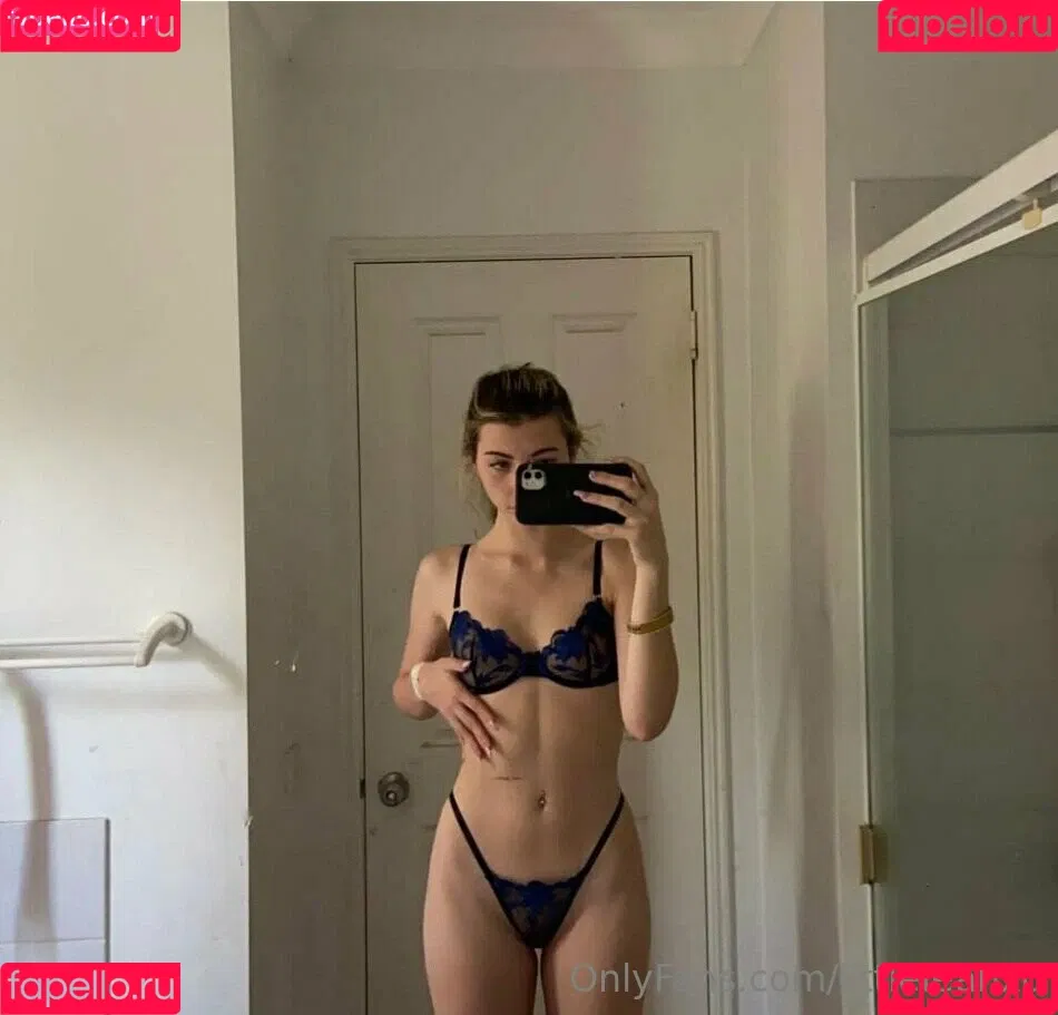 Littleleahxo Onlyfans Photo Gallery 