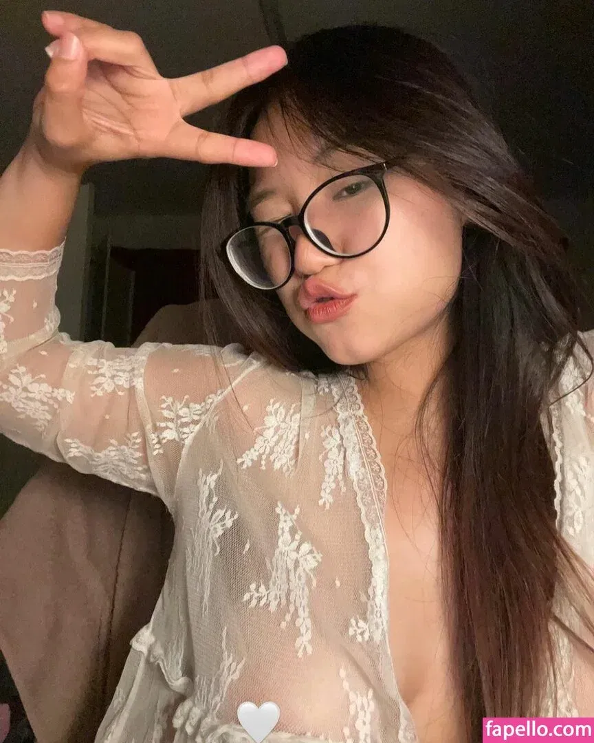 Thanyanan__Bow Onlyfans Photo Gallery 