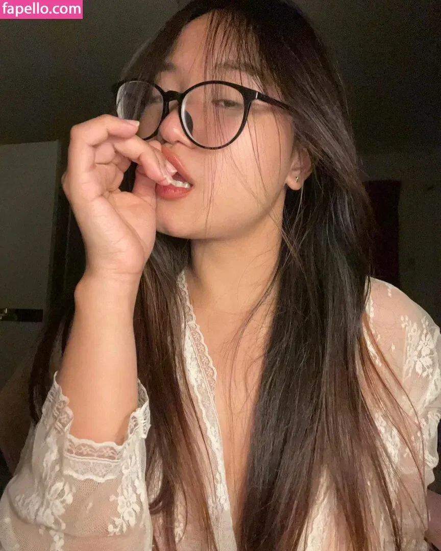 Thanyanan__Bow Onlyfans Photo Gallery 