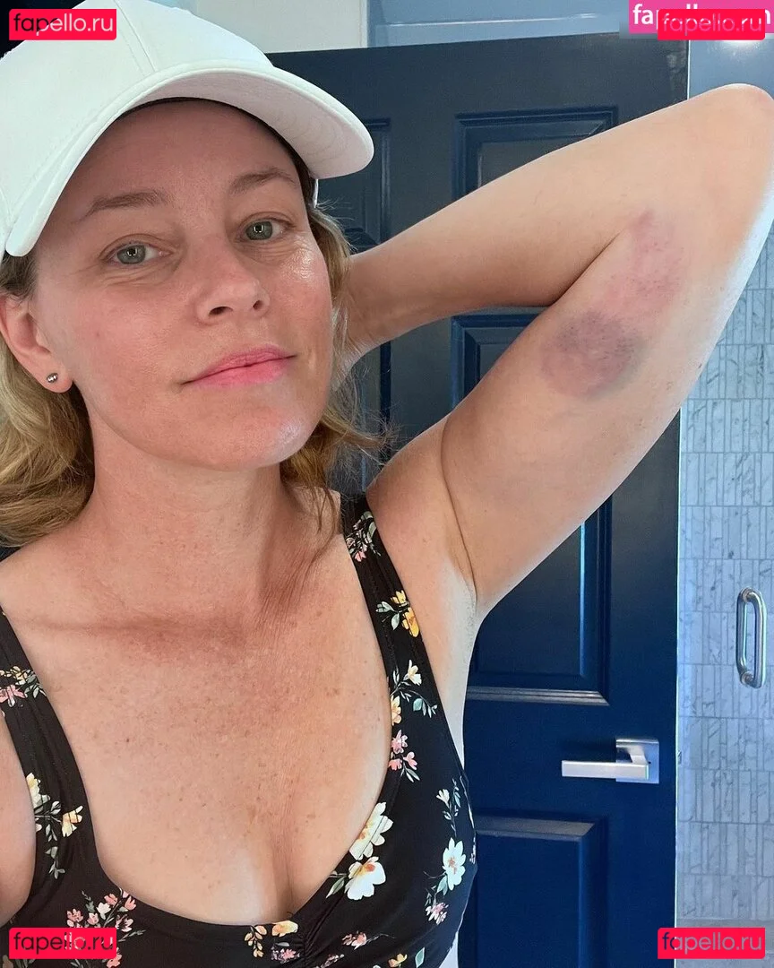 Elizabeth Banks Onlyfans Photo Gallery 