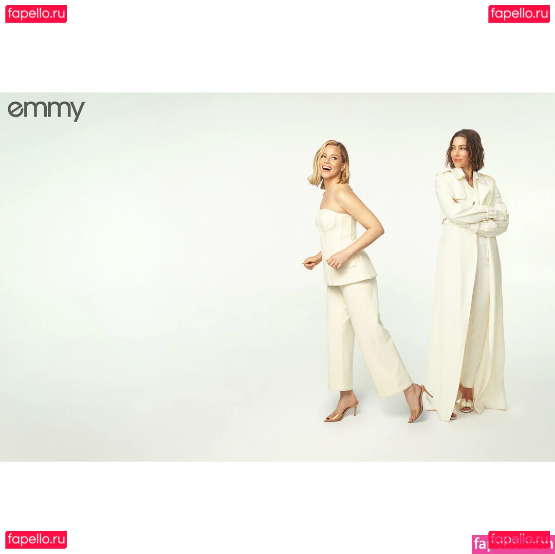 Elizabeth Banks Onlyfans Photo Gallery 