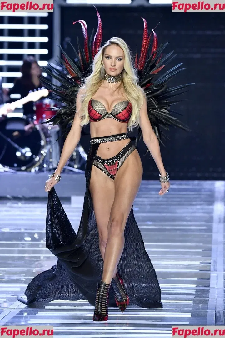 Candice Swanepoel Onlyfans Photo Gallery 