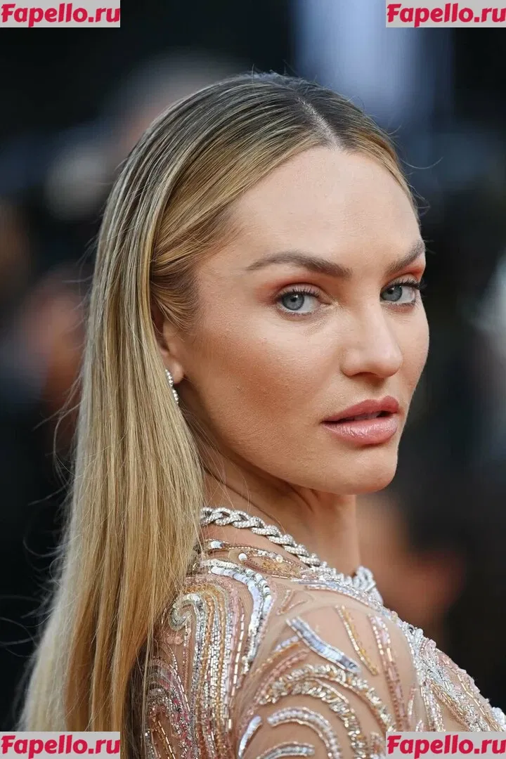 Candice Swanepoel Onlyfans Photo Gallery 