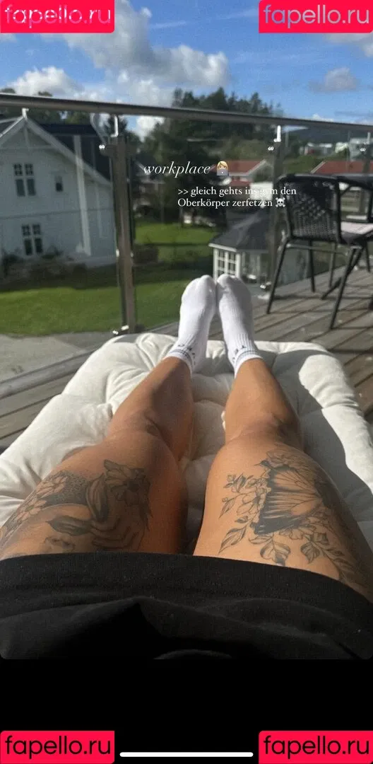 Lenaajoy Onlyfans Photo Gallery 