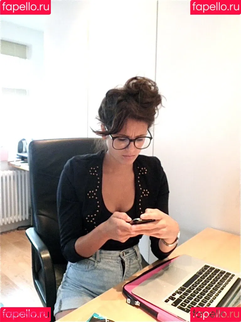 Liz Plank Onlyfans Photo Gallery 