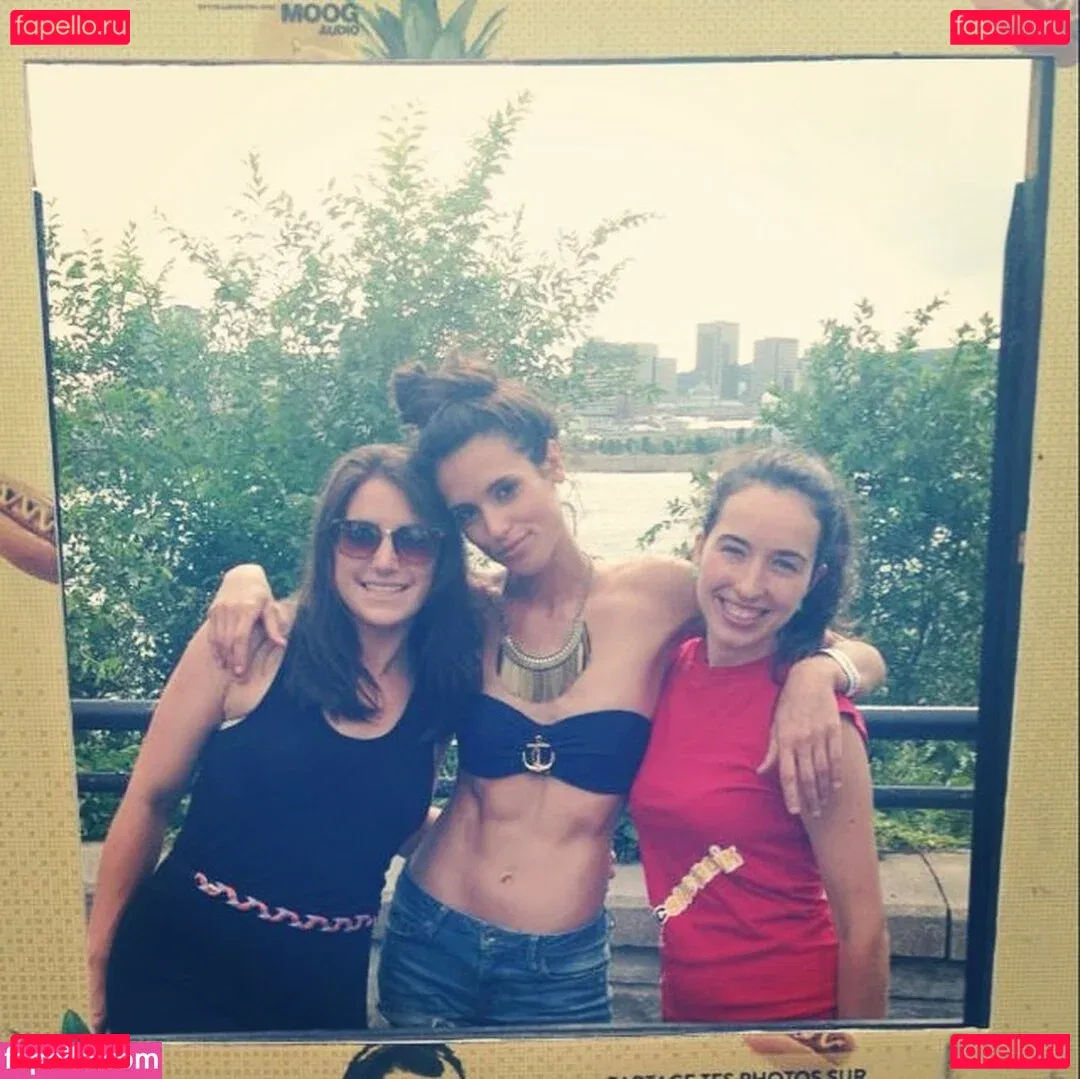 Liz Plank Onlyfans Photo Gallery 