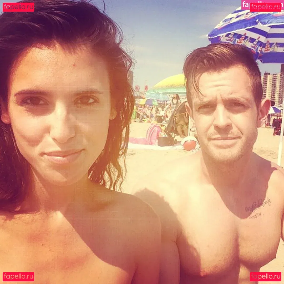 Liz Plank Onlyfans Photo Gallery 