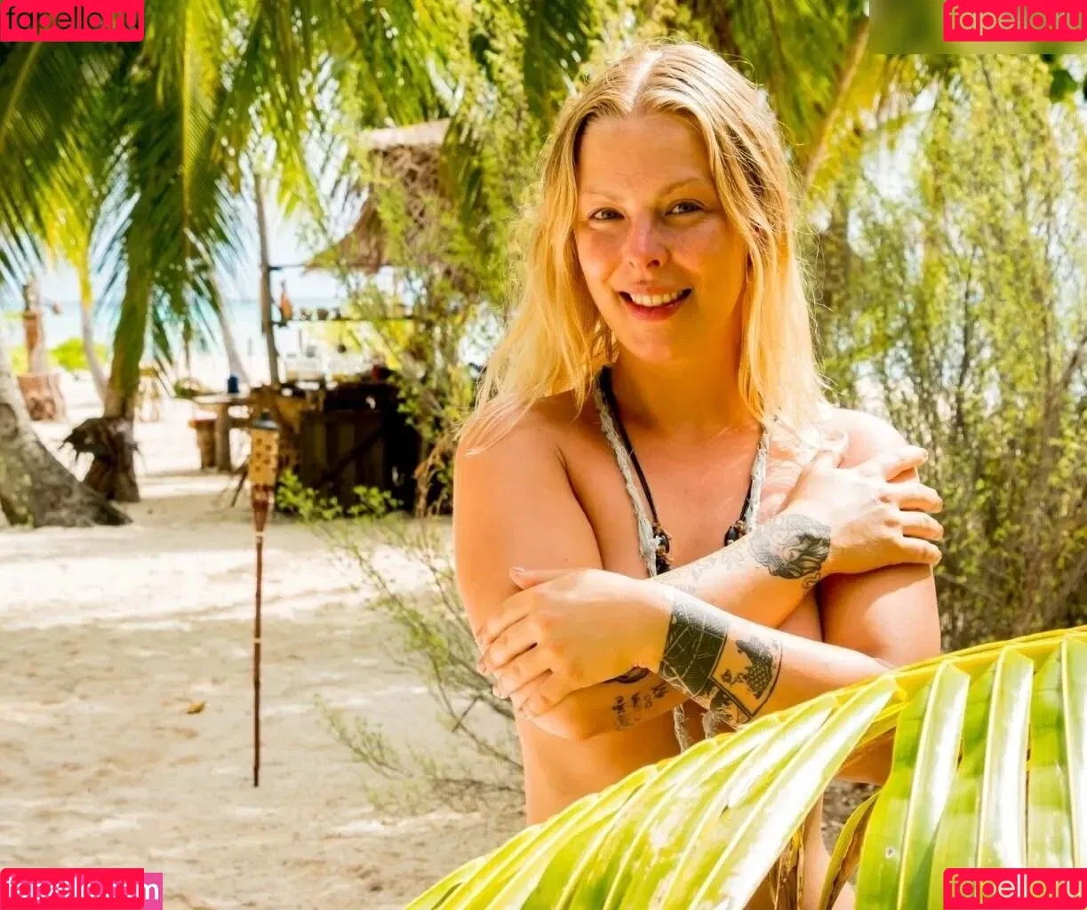 Leonore Bartsch Onlyfans Photo Gallery 