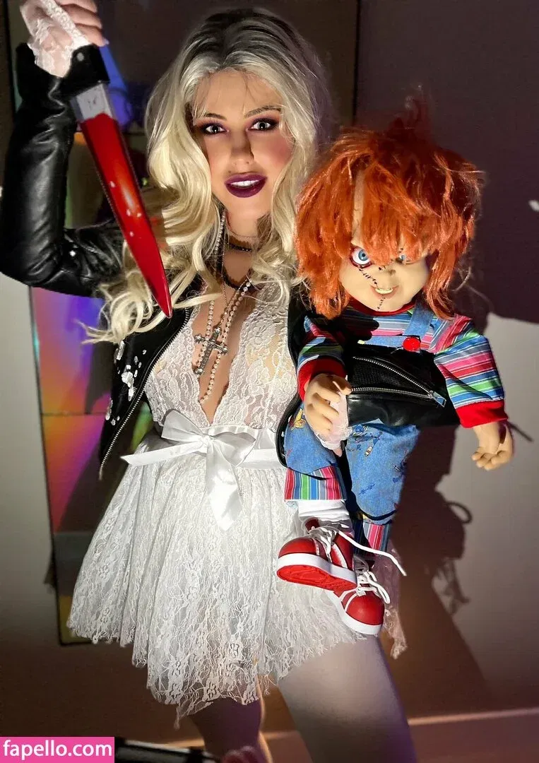 Adriana Chechik Onlyfans Photo Gallery 