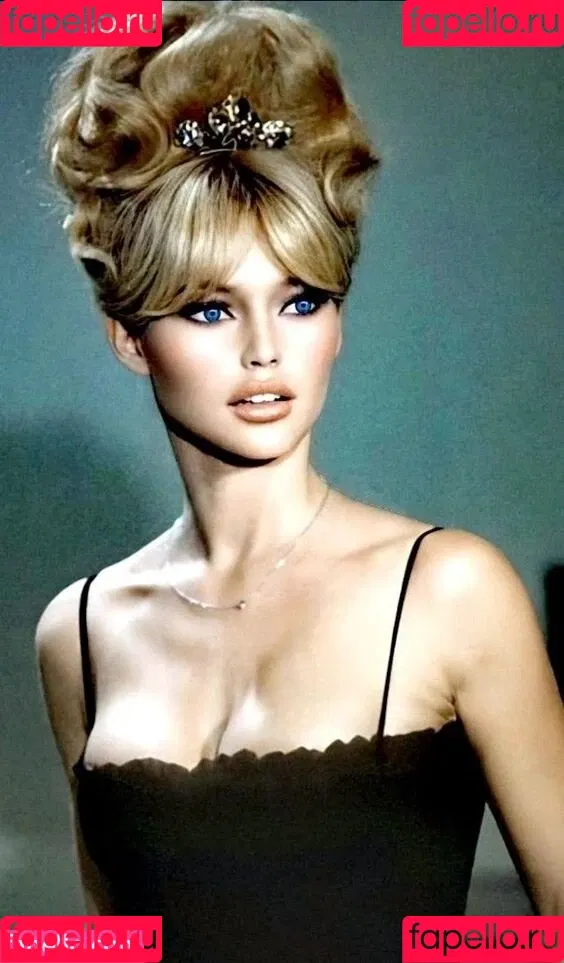 Brigitte Bardot Onlyfans Photo Gallery 