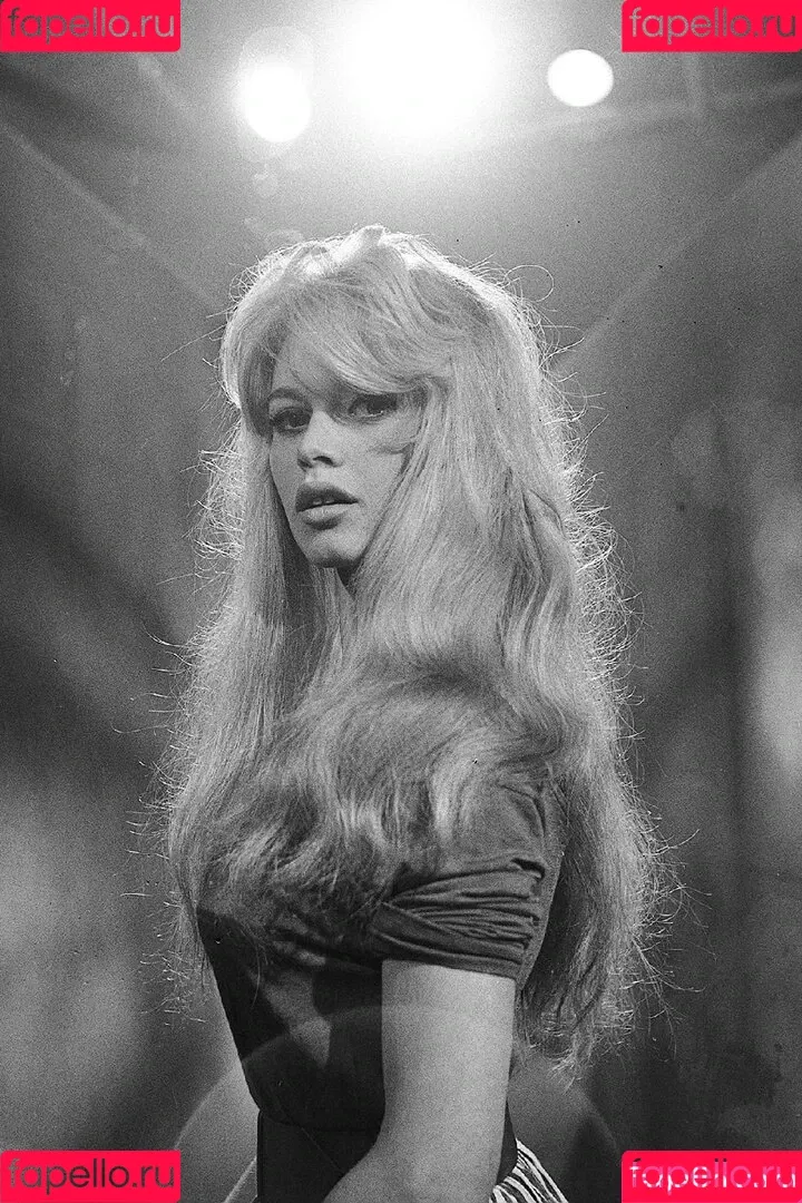 Brigitte Bardot Onlyfans Photo Gallery 