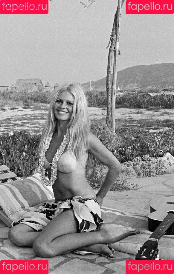 Brigitte Bardot Onlyfans Photo Gallery 
