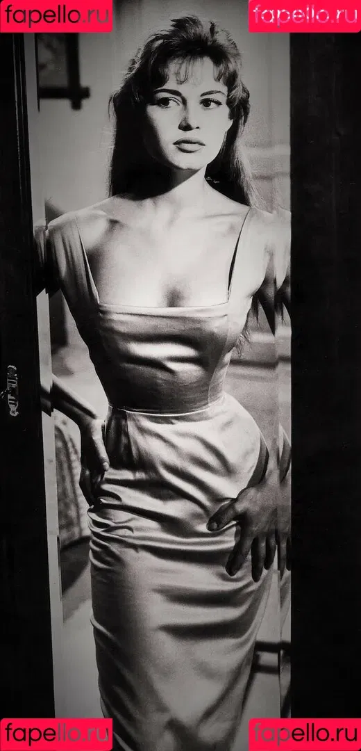 Brigitte Bardot Onlyfans Photo Gallery 