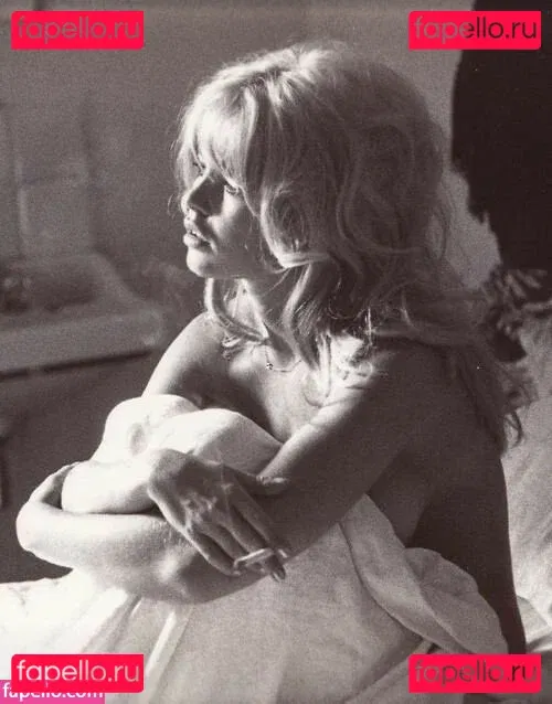 Brigitte Bardot Onlyfans Photo Gallery 