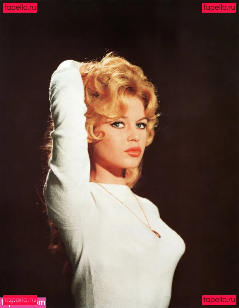 Brigitte Bardot Onlyfans Photo Gallery 
