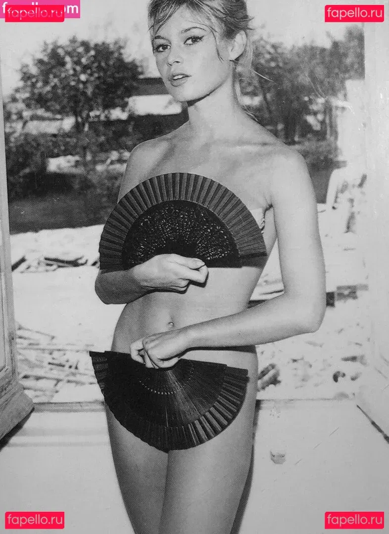 Brigitte Bardot Onlyfans Photo Gallery 