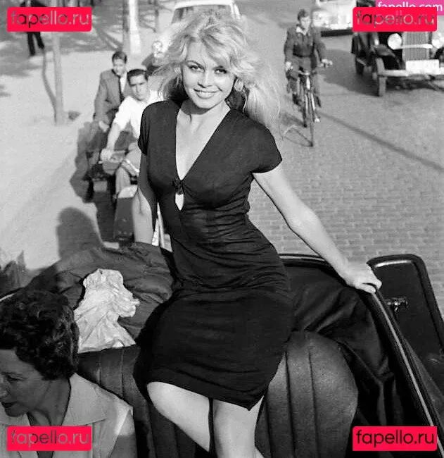 Brigitte Bardot Onlyfans Photo Gallery 