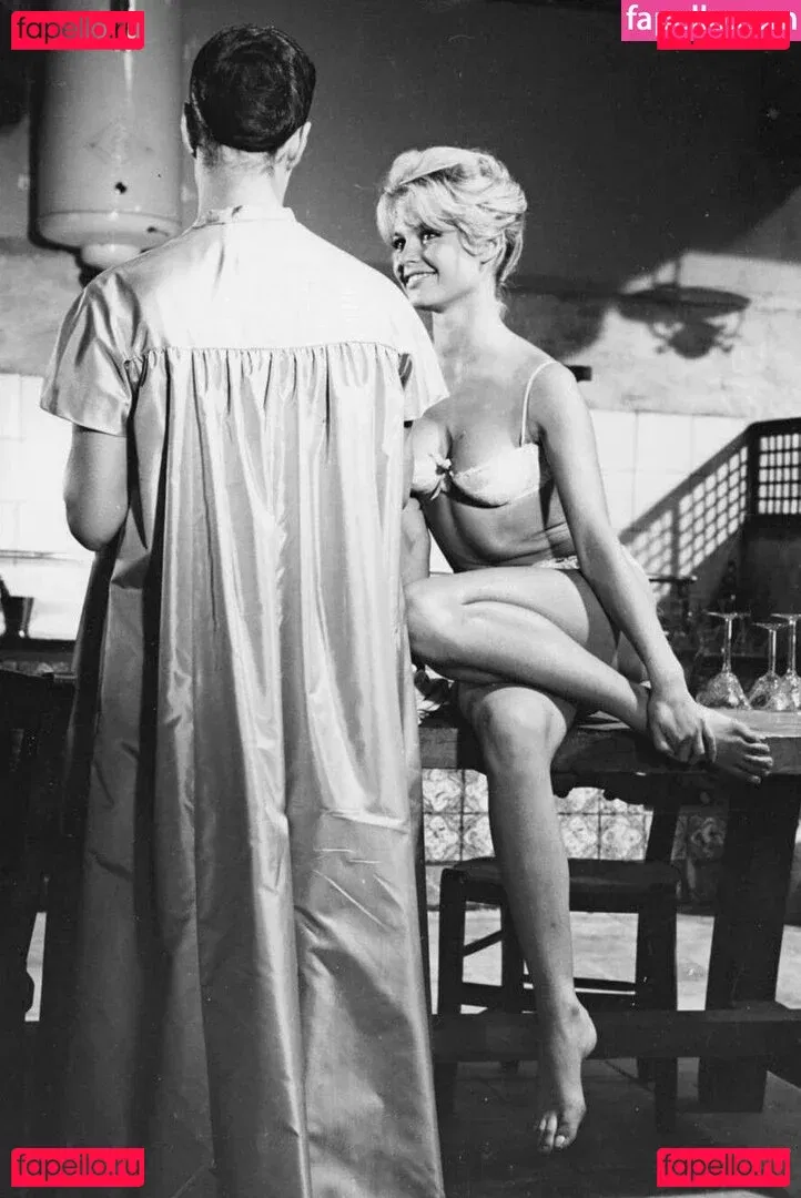 Brigitte Bardot Onlyfans Photo Gallery 