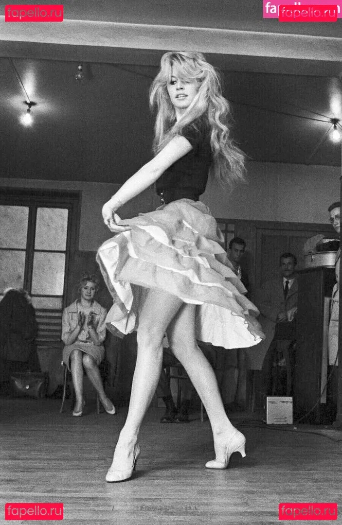 Brigitte Bardot Onlyfans Photo Gallery 