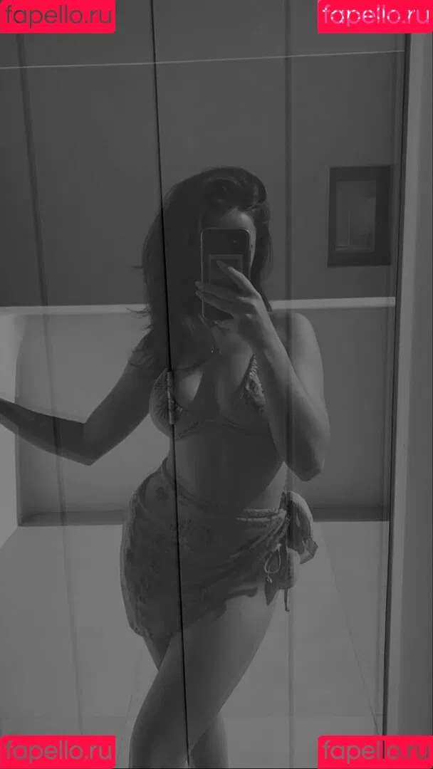 Antonia Chiara Onlyfans Photo Gallery 