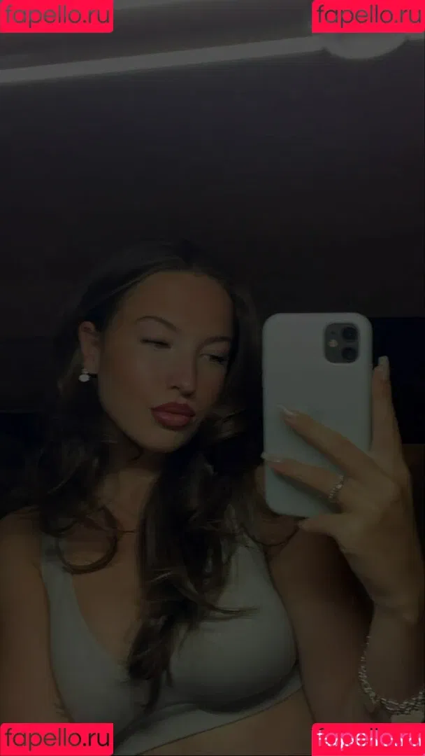 Antonia Chiara Onlyfans Photo Gallery 