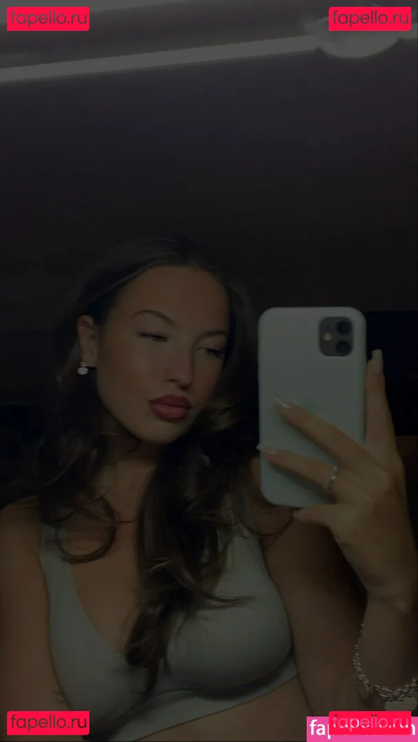 Antonia Chiara Onlyfans Photo Gallery 