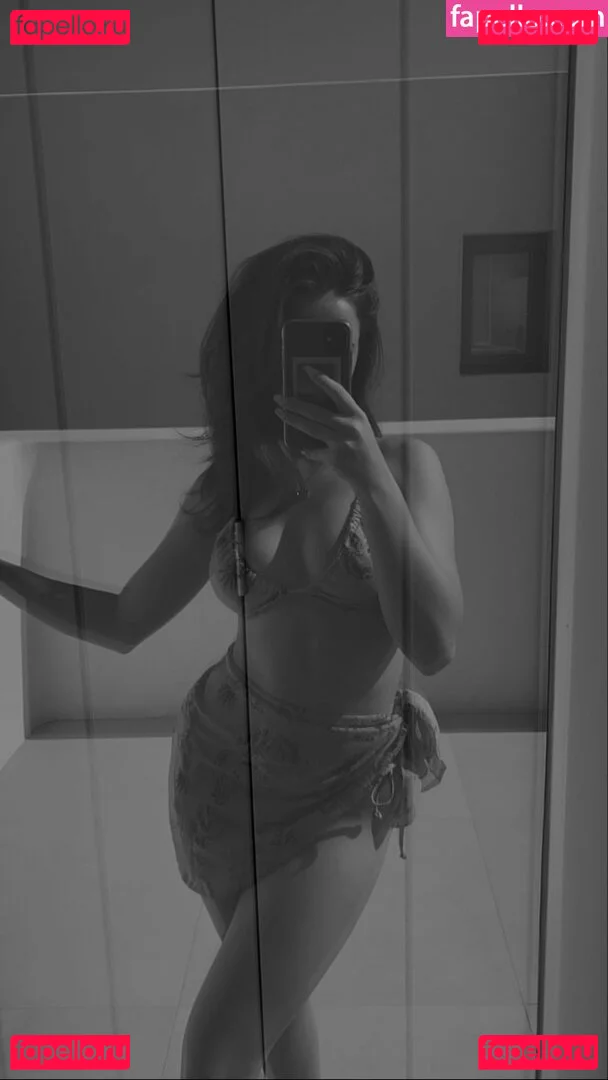 Antonia Chiara Onlyfans Photo Gallery 