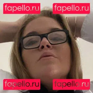 Cecily Chapman Onlyfans Photo Gallery 