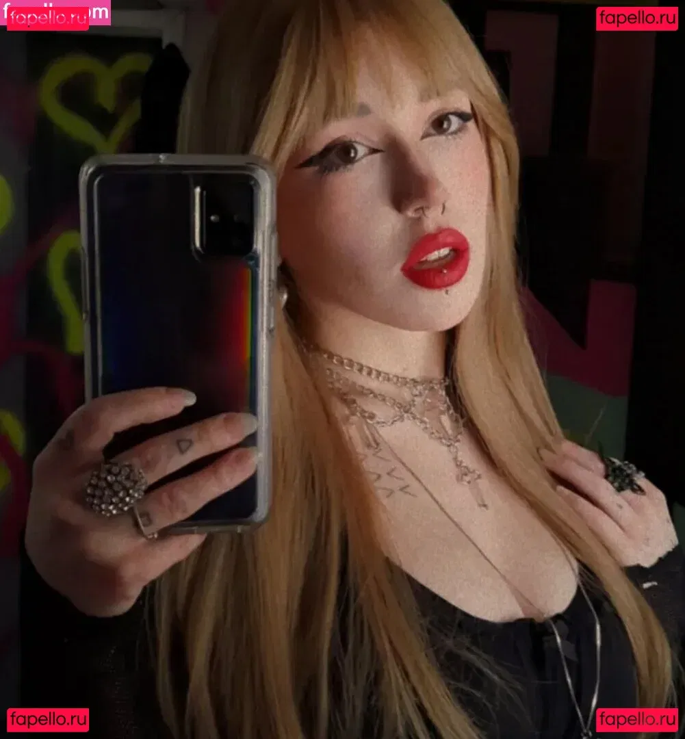 FlodaASMR Onlyfans Photo Gallery 